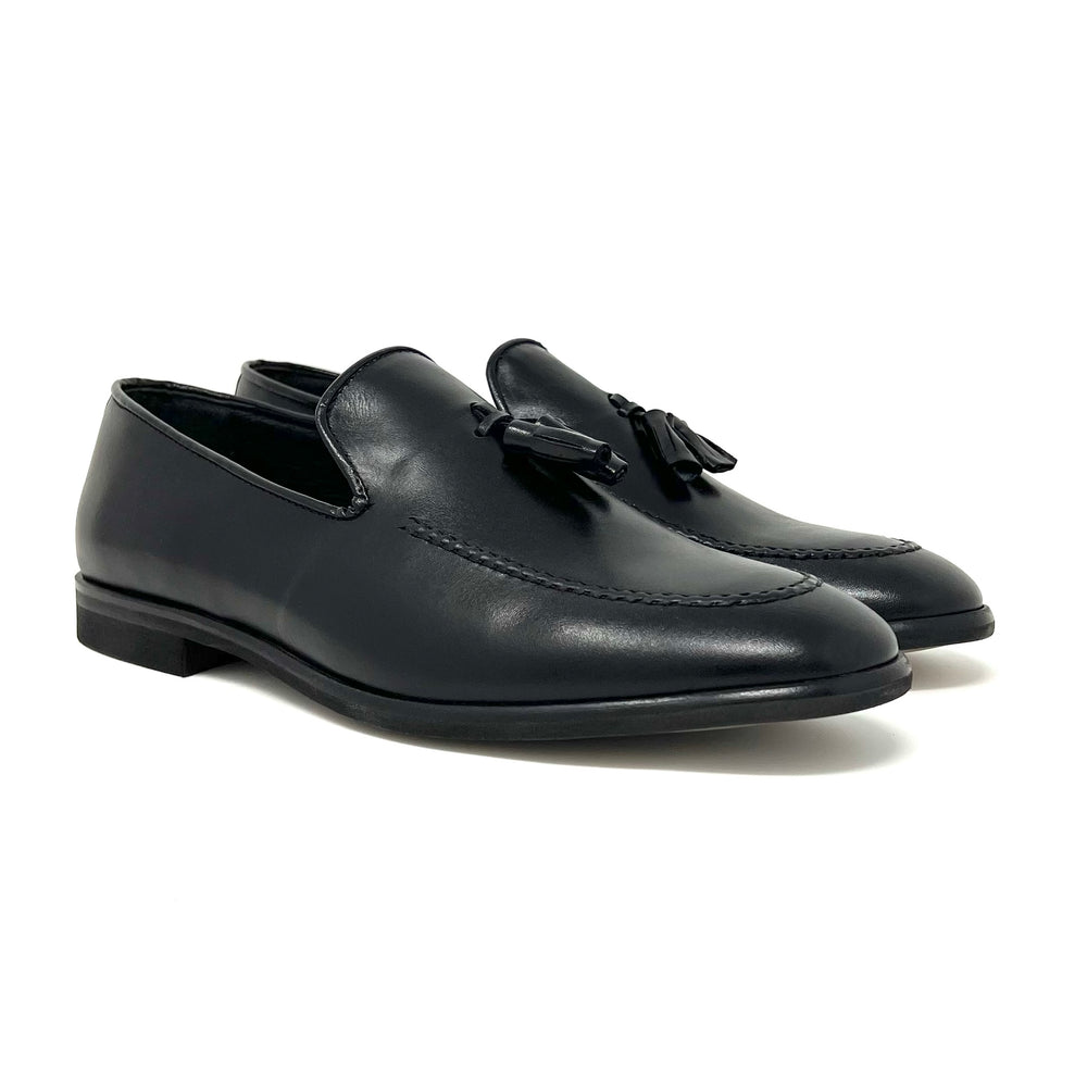 Black Leather Tasselled Loafers