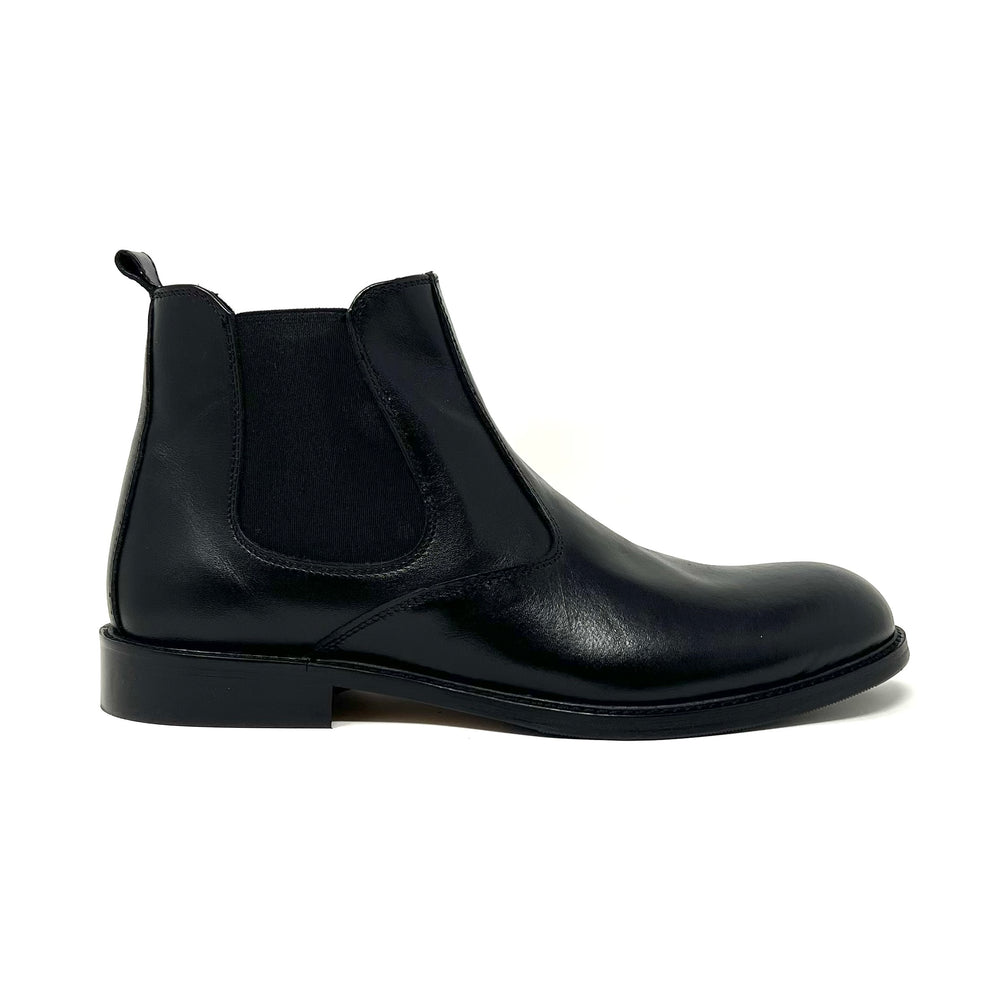 Black Chelsea Boots