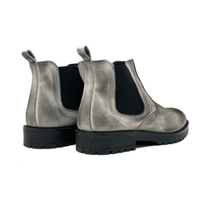 Brushed grey suede Boots